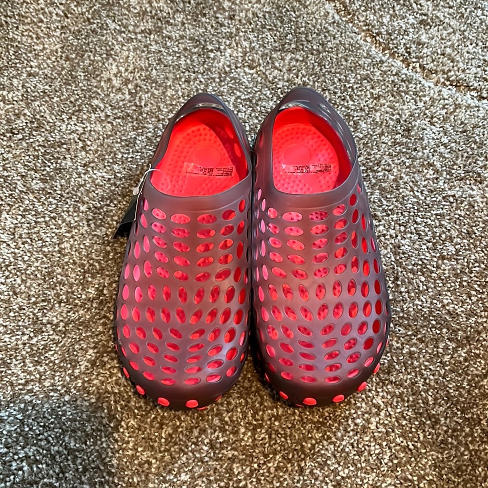 Athletic Works 7-8 Shoes